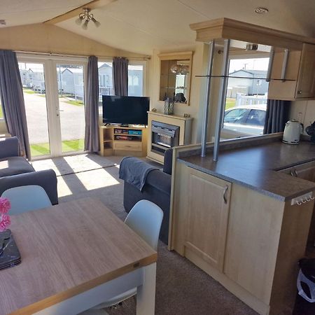 6 Berth Seawick Caravan Park, St Osyth Colchester Extérieur photo